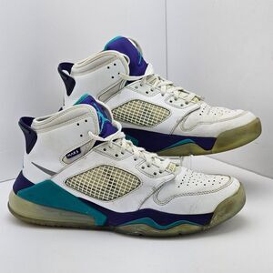 Nike Air Jordan Mars Max 270 Men's 9.5 White Grape Aqua Athletic Sneakers Shoes